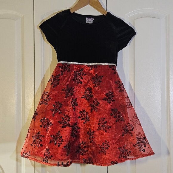 Blueberi Girl's Size 10 Dress Holiday Party Black Velvet Red Christmas Formal - Picture 1 of 4